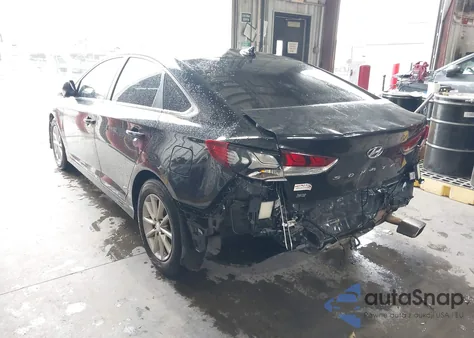 2019 Hyundai Sonata Se z USA, uszkodzony, nr VIN 5NPE24AF7KH819524
